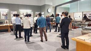 矢崎総業株式会社 新入社員研修の一環でYRP無線歴史展示室を見学