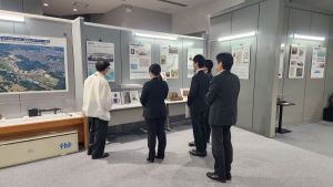 新入社員研修でYRP無線歴史展示室をご活用いただきました